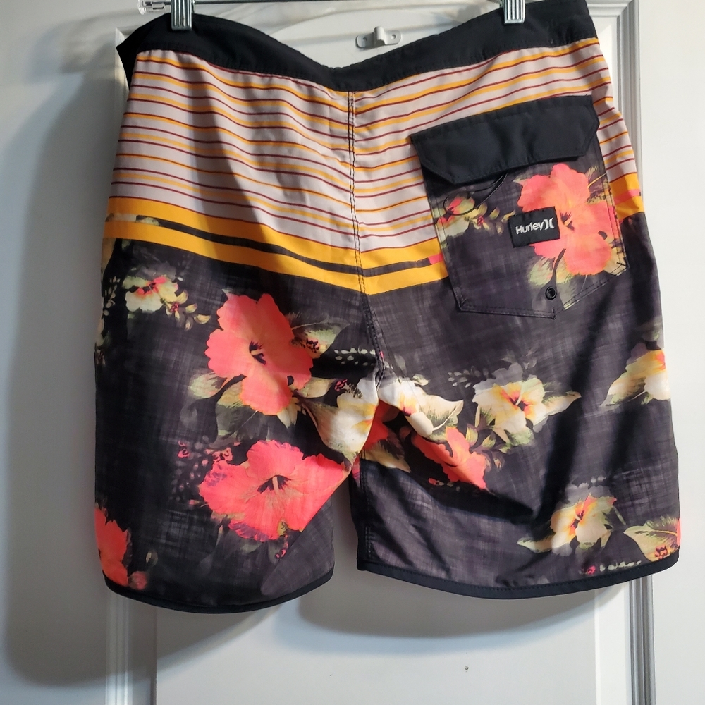 Hurley Tropical Floral Board Shorts - Black, Orange, Pink - Picture 5 of 6